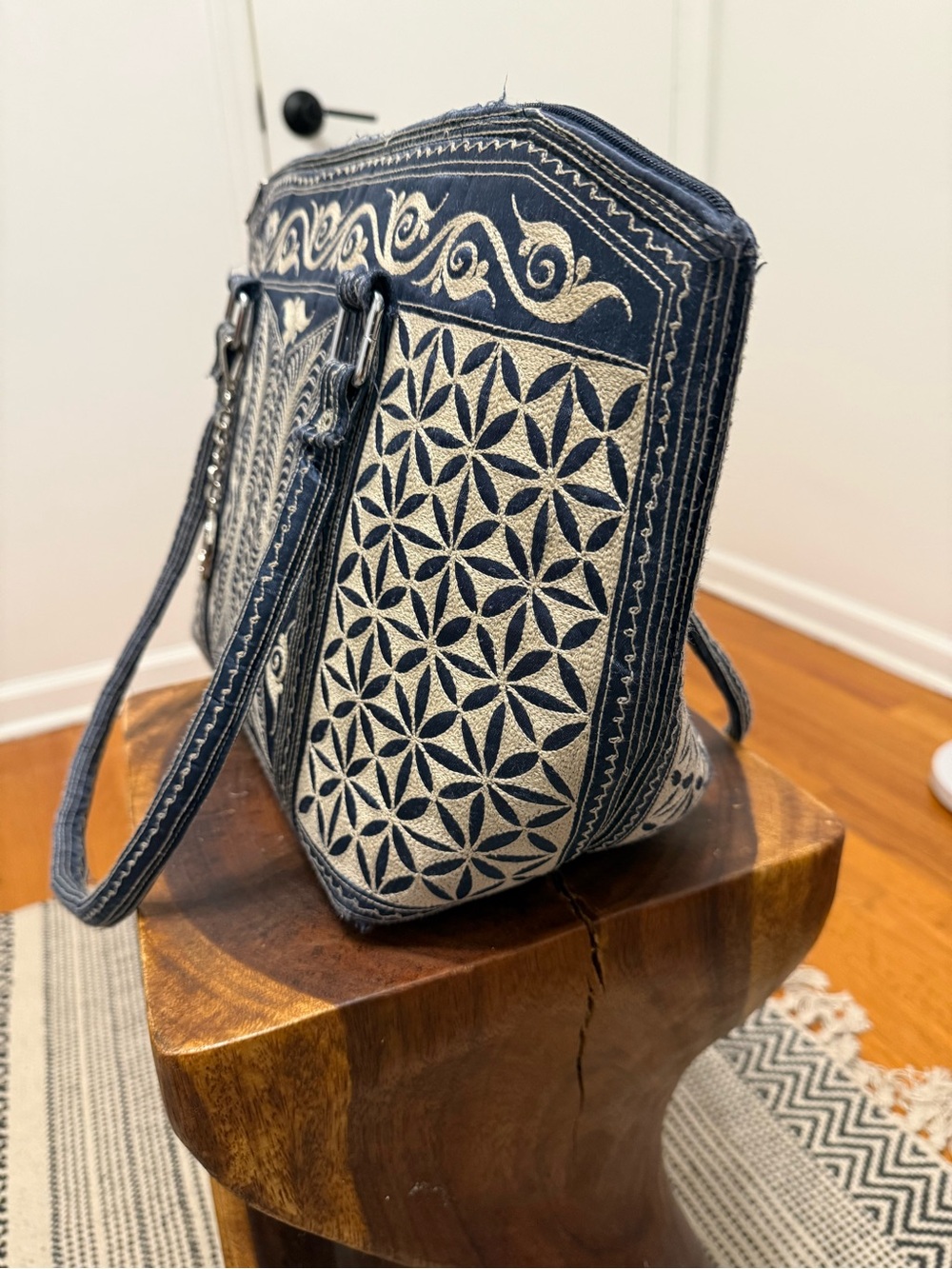 Banda Bags- Navy and Cream Embroidered Tote Bag - Picture 3 of 8